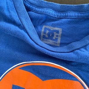 Boys DC shirt in M *used